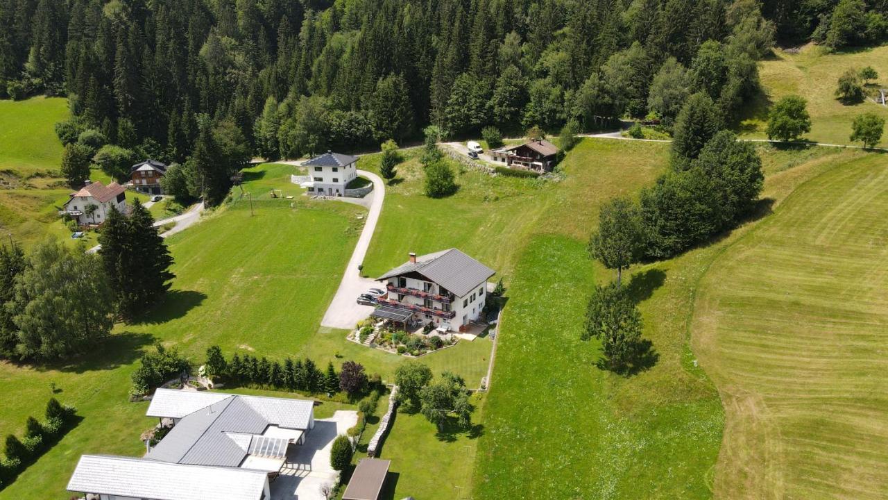 Gailtal Panorama Apartment Kotschach-Mauthen ภายนอก รูปภาพ